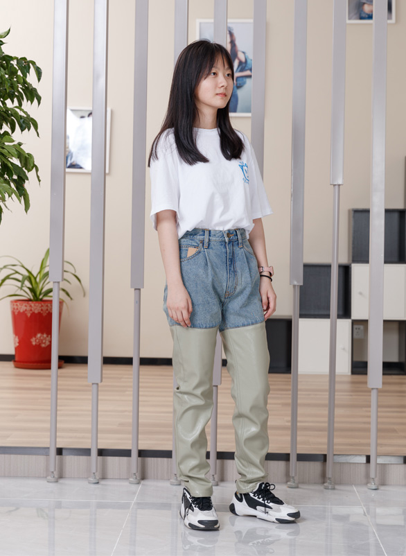女装